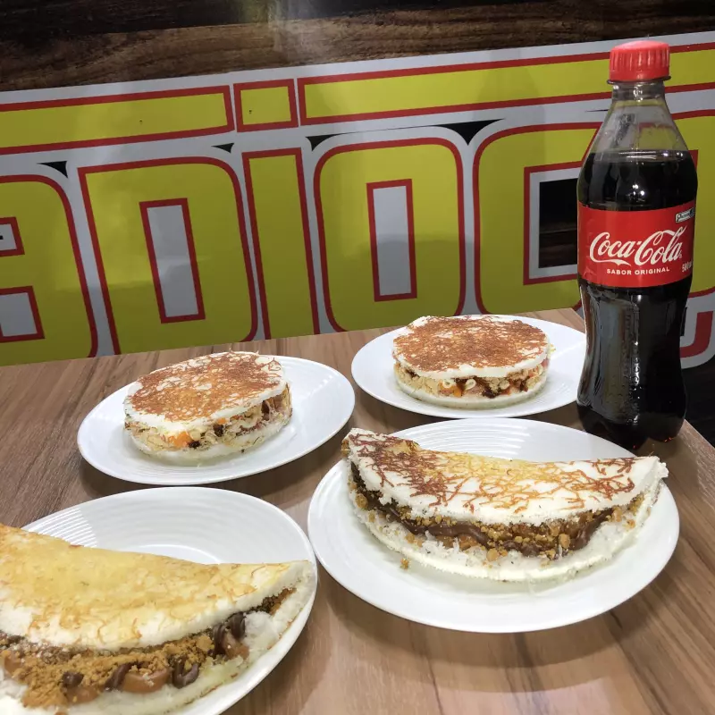 2•Tapiocas Doce + 2Salgadas+Coca500