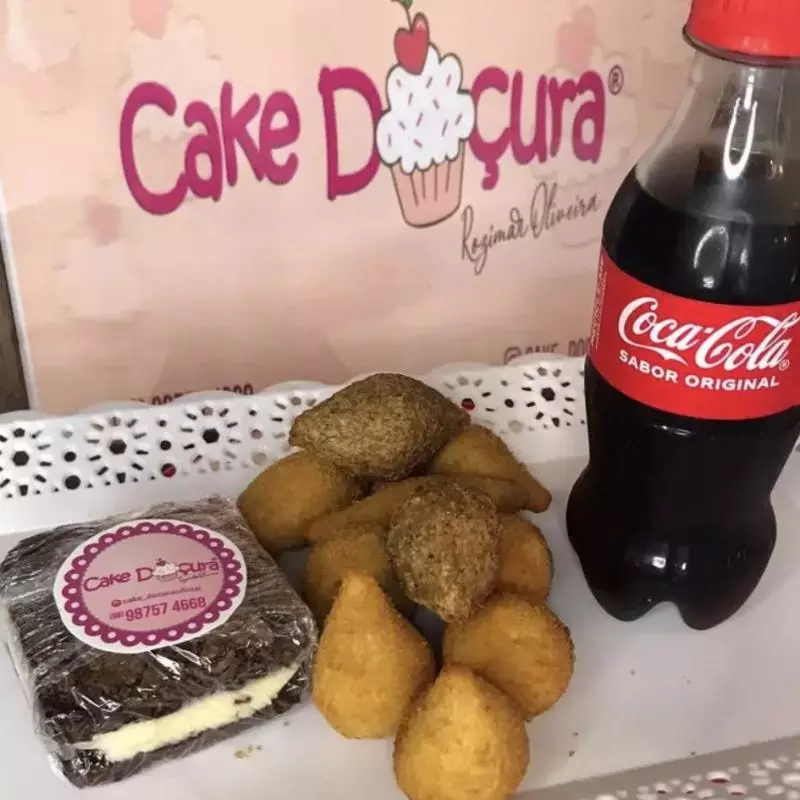 Lanchinho com Coca-Cola