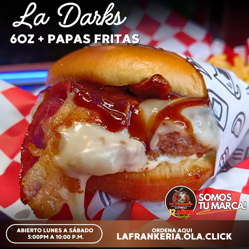 LA DARKS + Papas Fritas