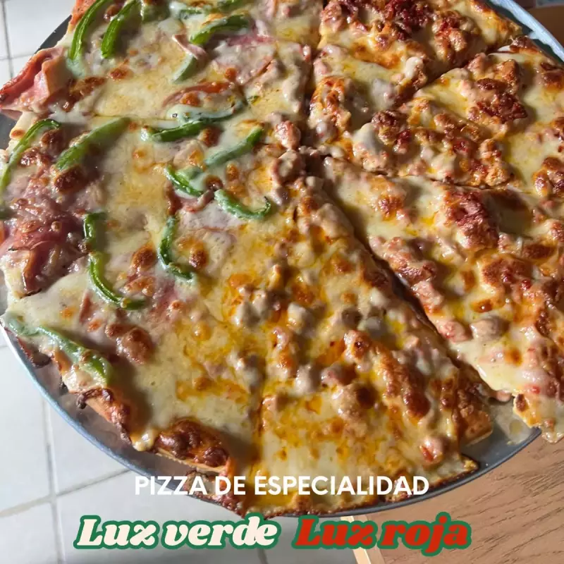 Pizza luz verde luz roja