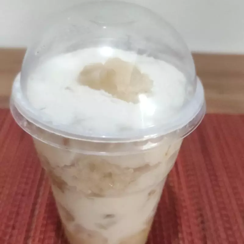 BOLO DE BOTE DE ABACAXI