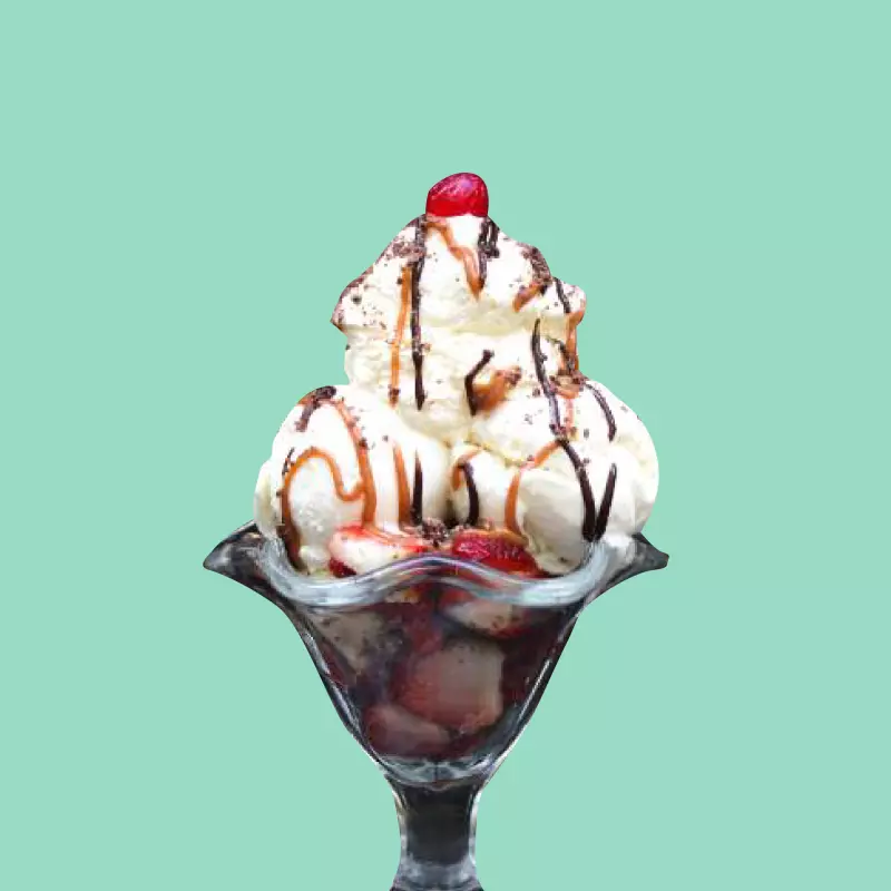 Fresas con helado y crema