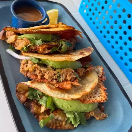 QUESABIRRIA DE ATÚN