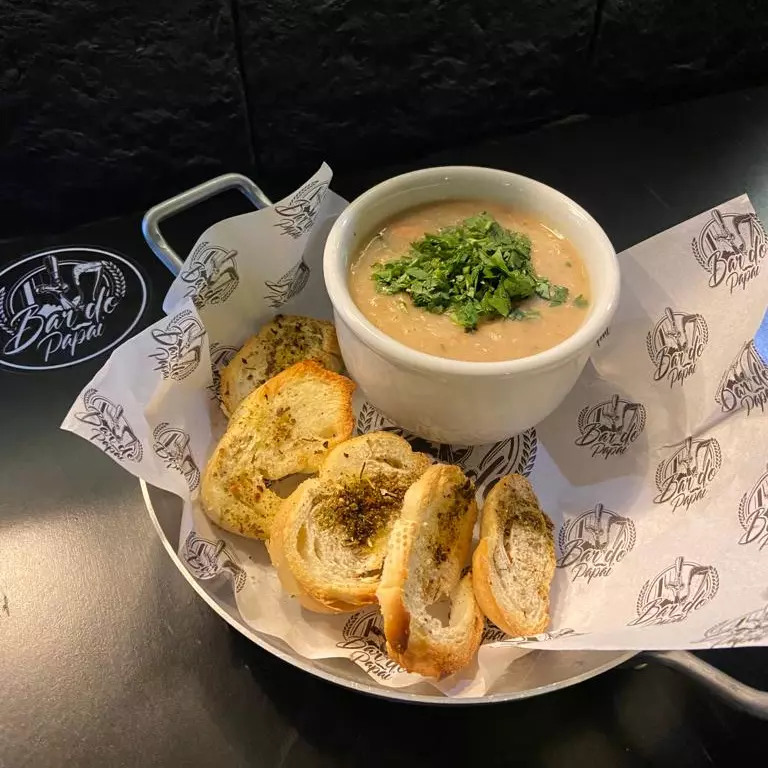 Caldo de Feijão com Camarão