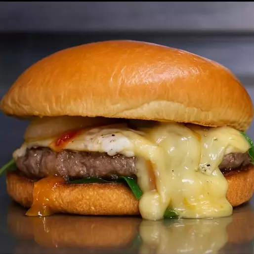 CARNE SECA BURGER