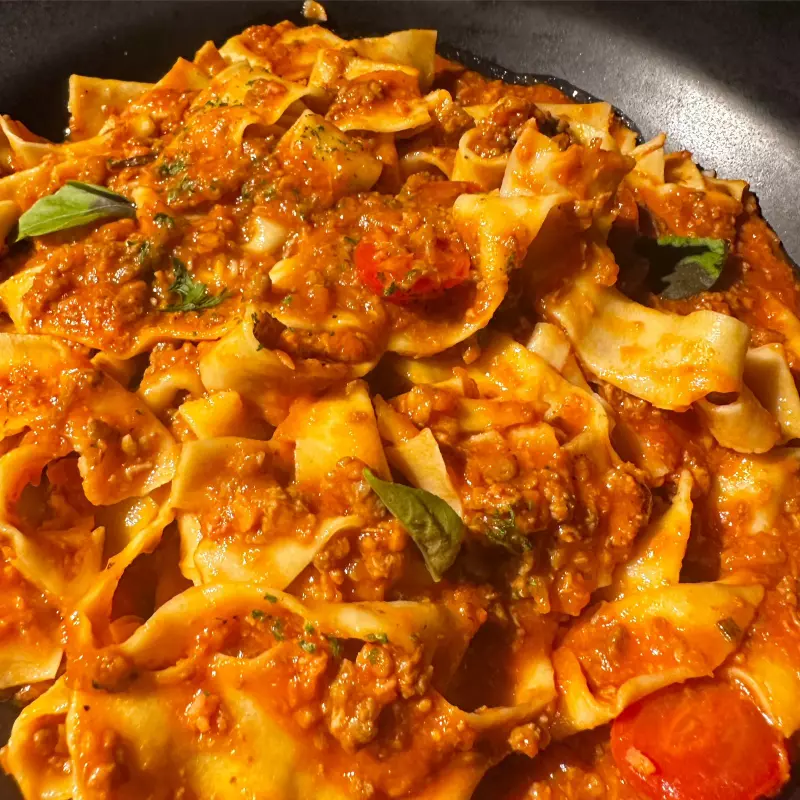 PAPPARDELLE AO RAGU DE CARNE