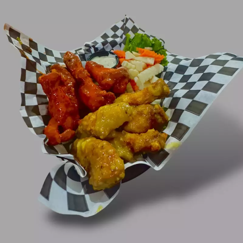 Plato de 10 alitas 🍗🍗🍗🍗🍗🍗🍗🍗🍗🍗