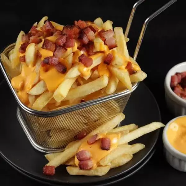 Batata queijo e bacon Pequena