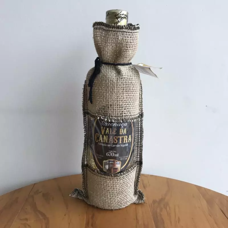 Cachaça c/Capa Arts Ouro 670ml