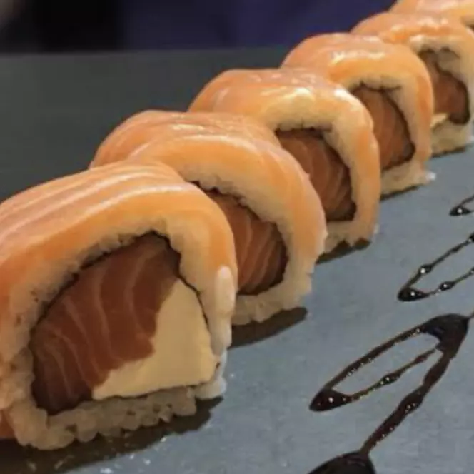 Uramaki Filadélfia especial