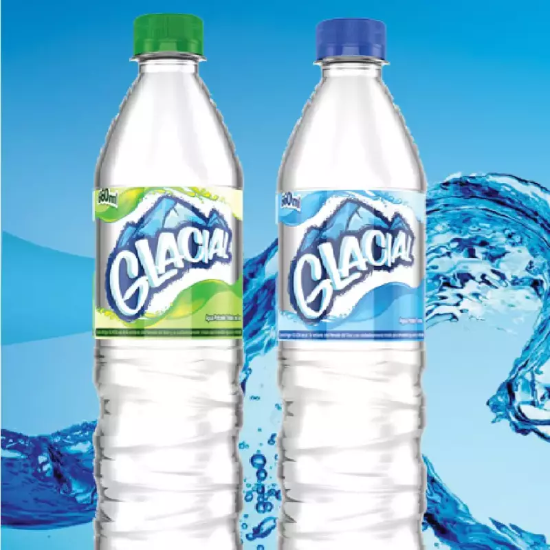 Agua personal con gas o natural