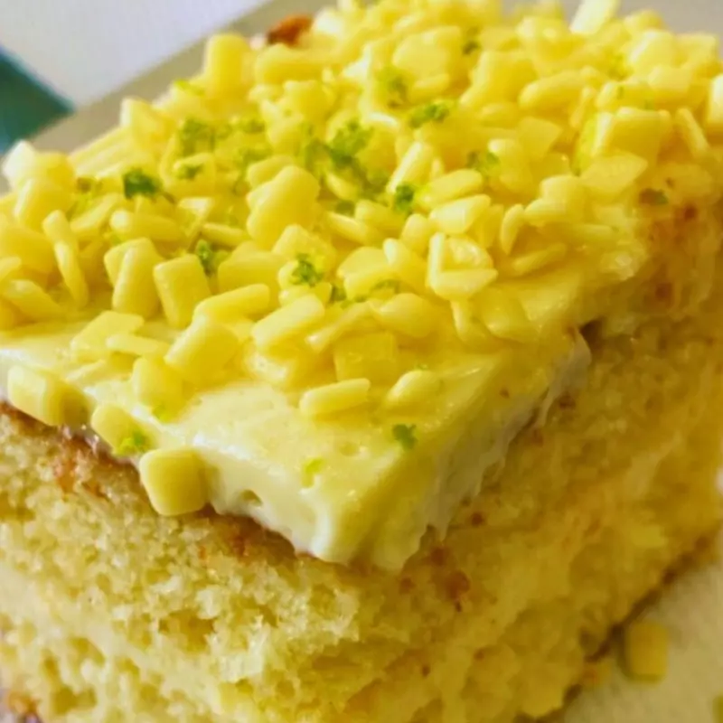 BOLO GELADO DE LIMÃO