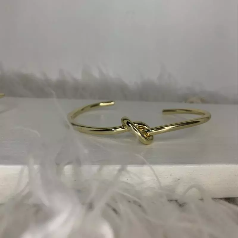 Brazalete nudo