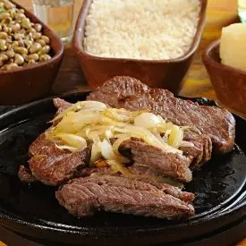 Maminha Acebolada na chapa