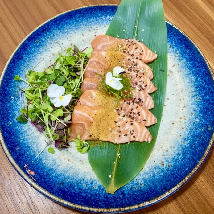 Sashimi Salmon Lemon Pepper (5 un)