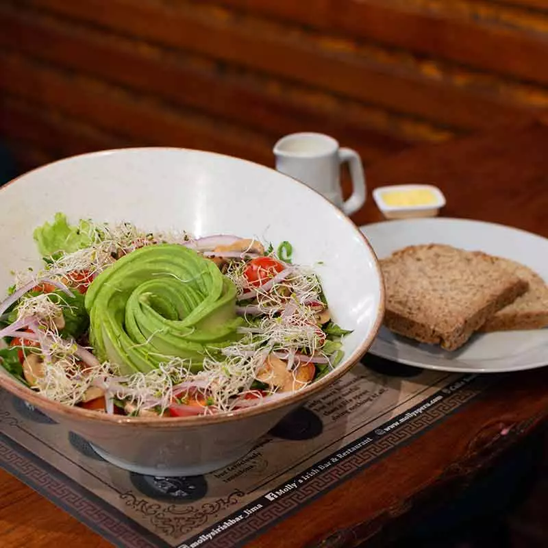 Molly's Ensalada Vegetariana