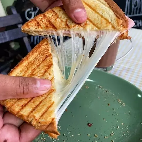 Tostex de queijo minas padrão