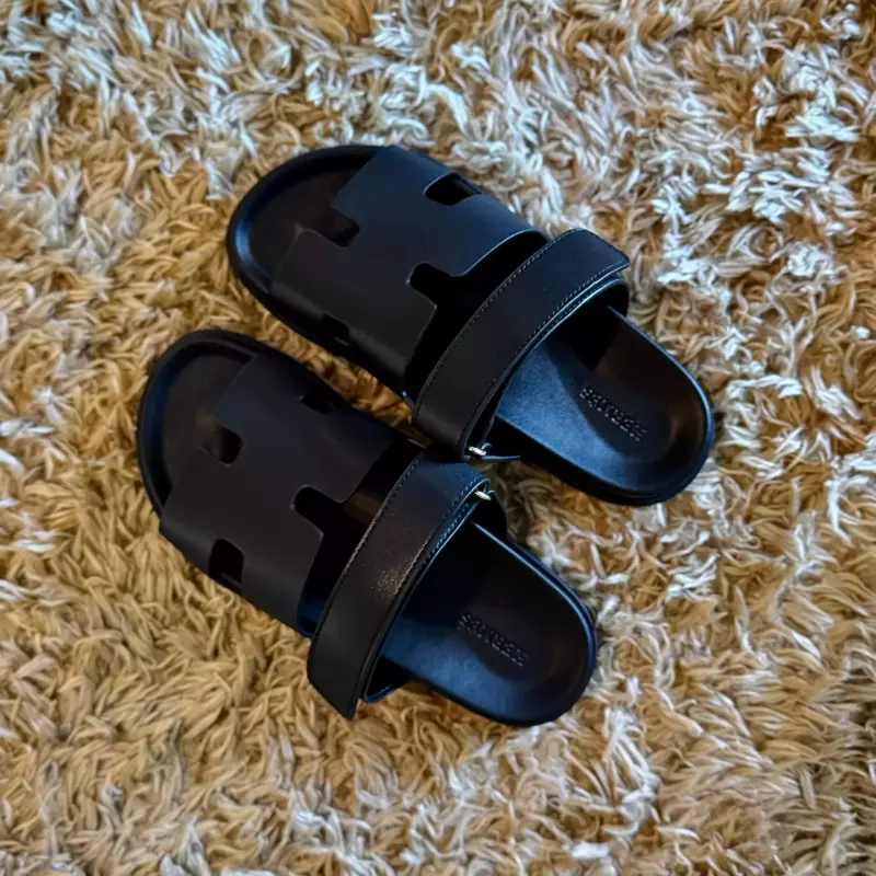 SANDALIA HERMES NEGRA