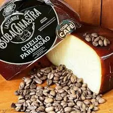 Parmesão  com Café
