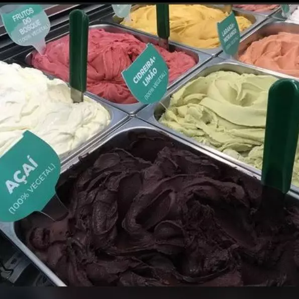 Açai, Gelatos, Cremes e Guloseimas
