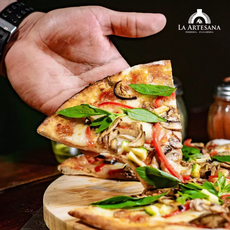 PIZZA ESPECIAL VEGETARIANA