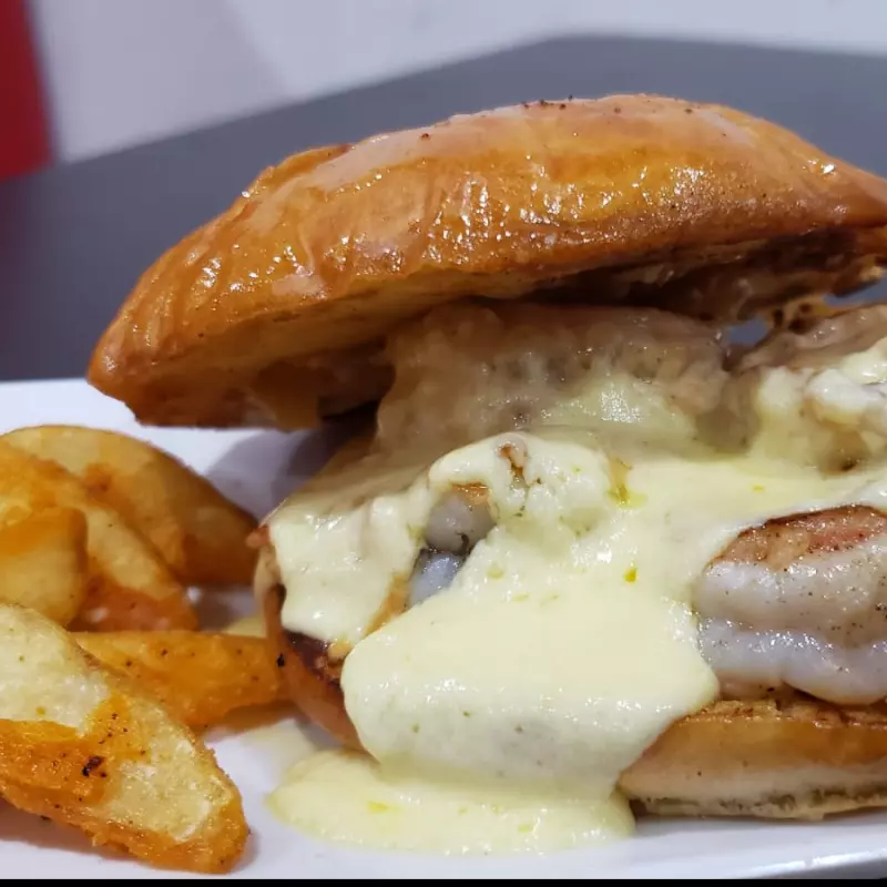 BURGUER CAMARON CHEESE