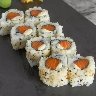 Uramaki Salmão Cru 4 Uni