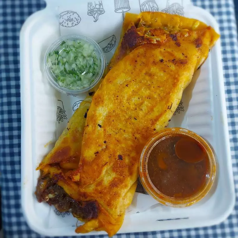 Burrote de birria harina