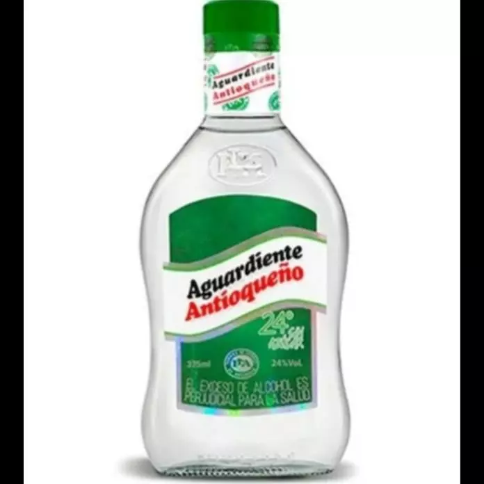 Aguardiente Verde Media
