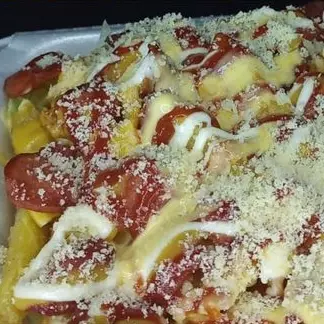 Salchipapas