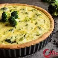 Quiche de Espinafre com Creme de Que