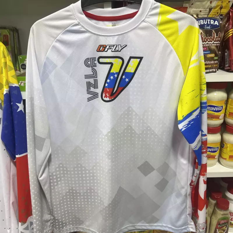 Sudadera  cuadros grises