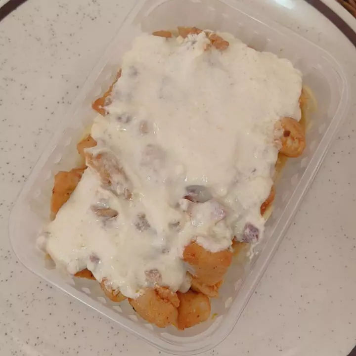 Espaguete com Frango Cremoso(copy)