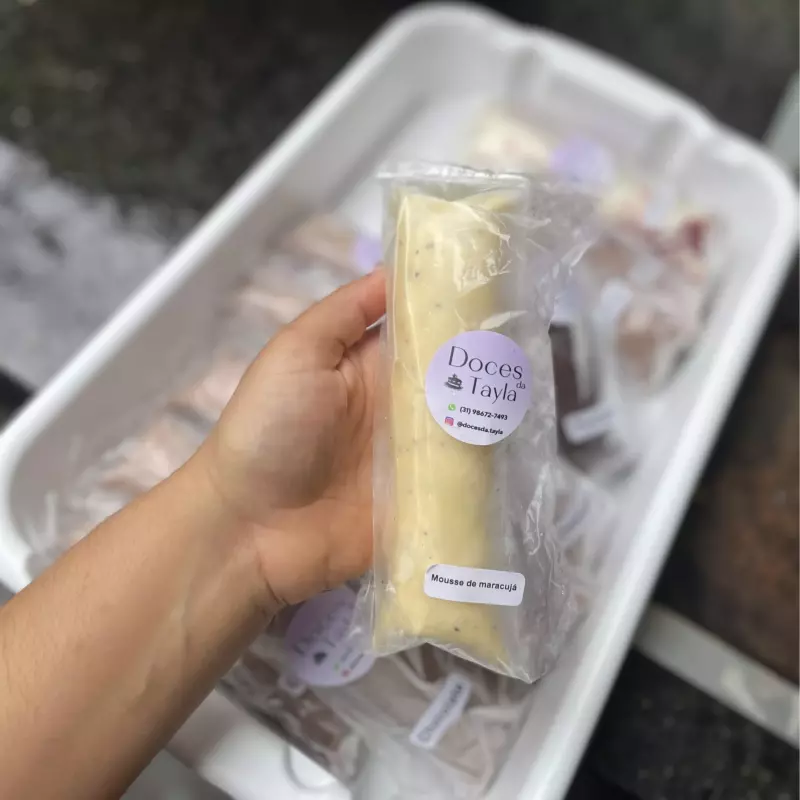 Geladinho mousse de maracujá