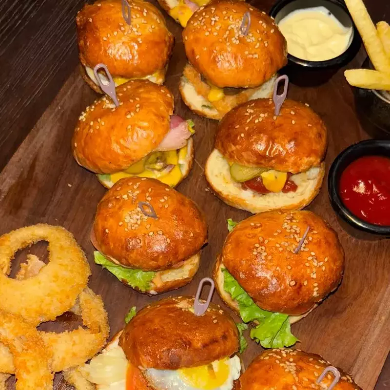 Tabla de tapa Burgers