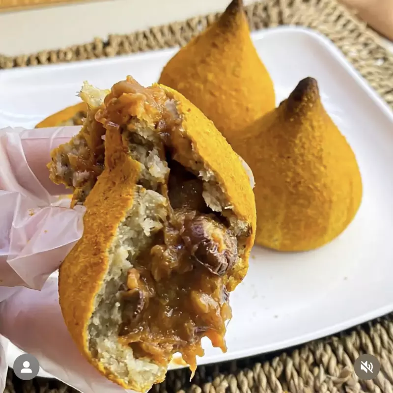 Coxinha de Jaca Caixa c 8 unid