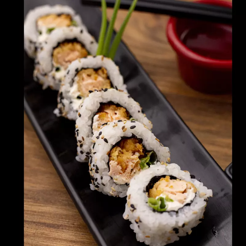 Salmon Fried Roll