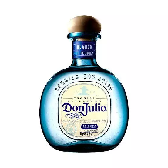 TEQUILA DON JULIO BLANCO 750 ML