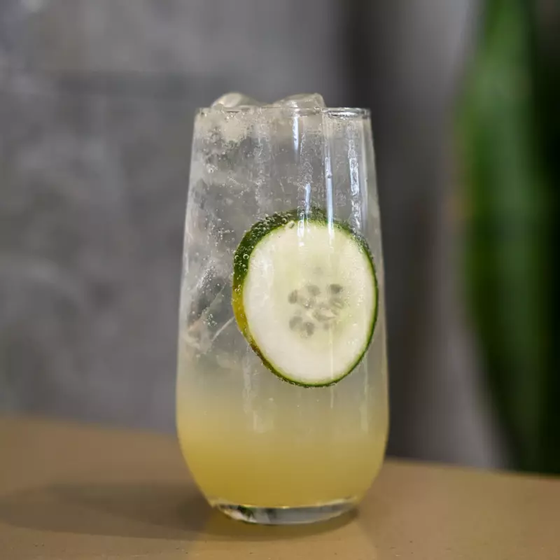 Soda de Pepino y Limón