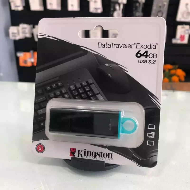 MEMORIA USB 64 GB KINGSTON NEGRA