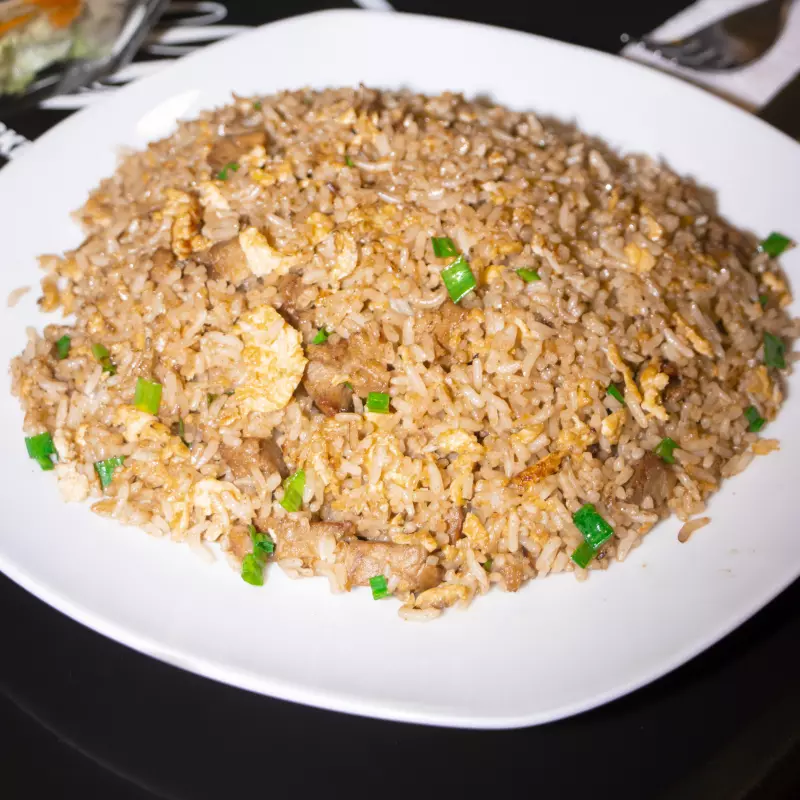 Chaufa de Pollo a la Leña