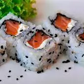 Uramaki Salmão