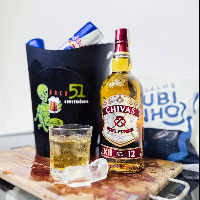 COMBO "CHIVAS REGAL 12 ANOS"