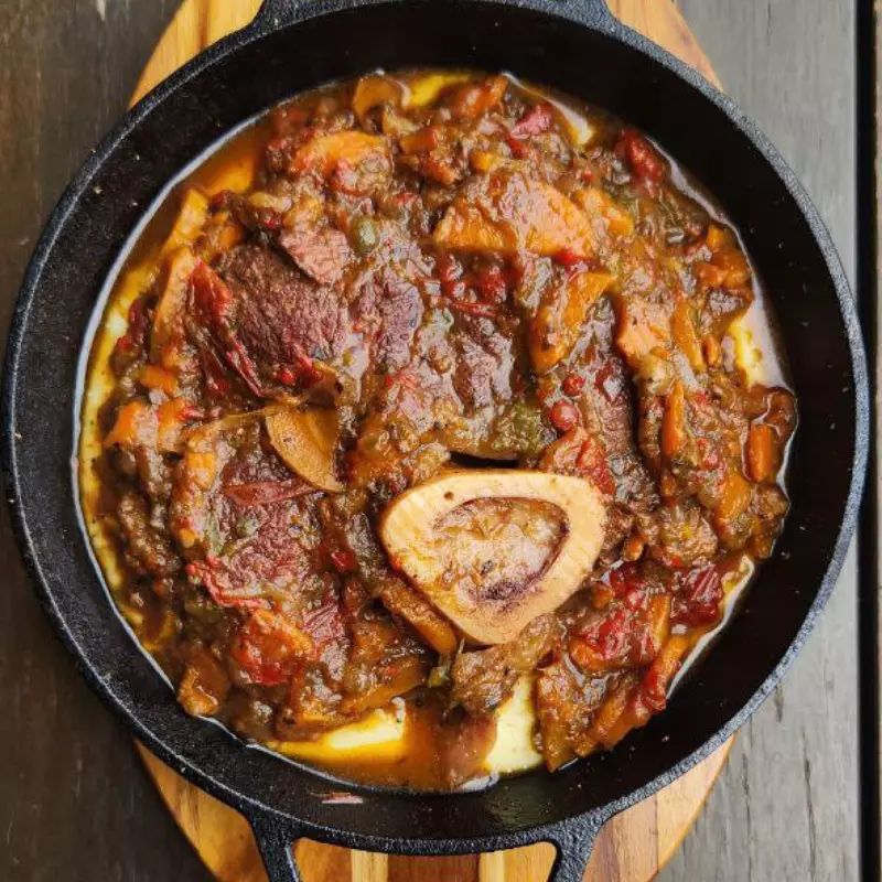 (NEW) OSSOBUCO AL VINO CON PURE