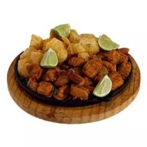 TORRESMO C/ MANDIOCA