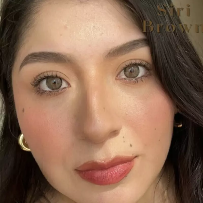 Iris  Browm edición especial