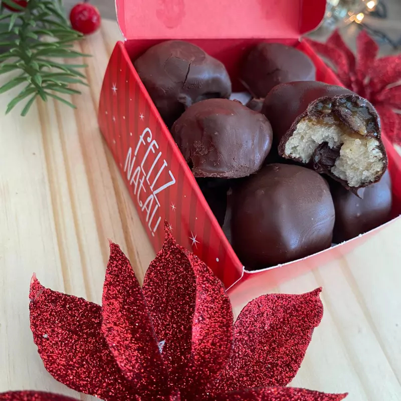 Bites de chocotone com chocolate