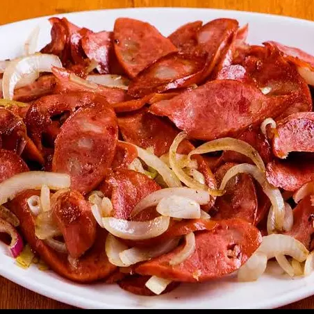 Porção de Calabresa Acebolada