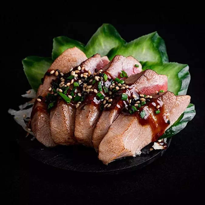 Sashimi Atum Braseado