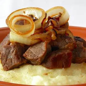 PIRÃO DE LEITE COM CARNE DE SOL